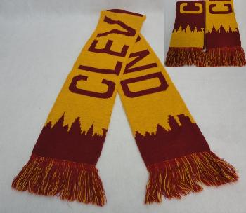 Knitted Scarf with Fringe [CLEVELAND Skyline] Wine/Gold